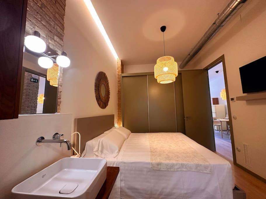 Tradicional Casa Con Patio Ruzafa Leilighet Valencia Eksteriør bilde