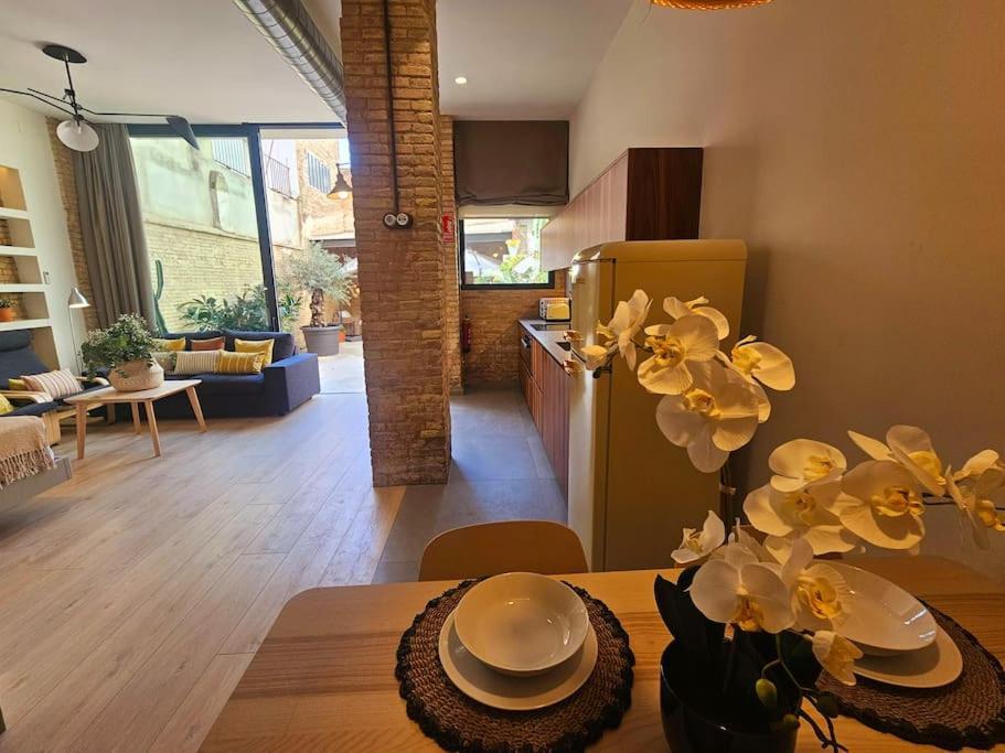 Tradicional Casa Con Patio Ruzafa Leilighet Valencia Eksteriør bilde