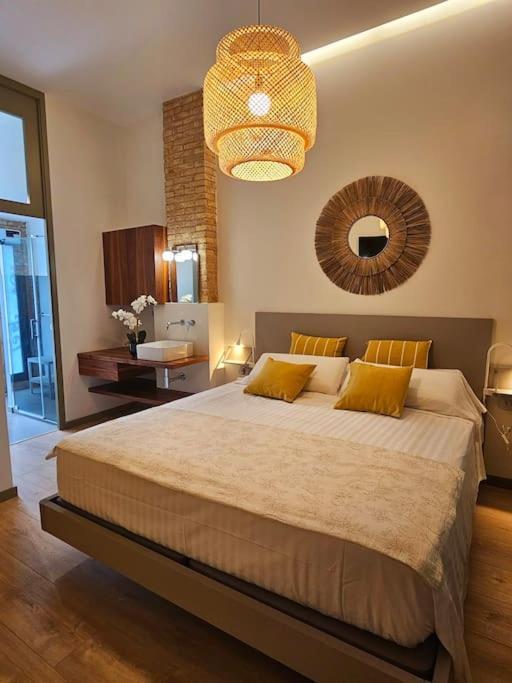 Tradicional Casa Con Patio Ruzafa Leilighet Valencia Eksteriør bilde