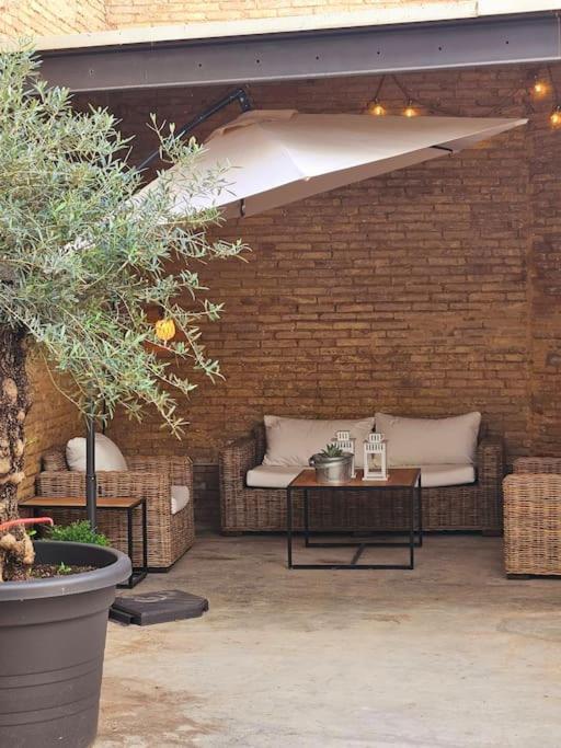 Tradicional Casa Con Patio Ruzafa Leilighet Valencia Eksteriør bilde